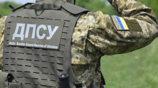 ДПСУ на Одещині затримала 11 чоловіків, які хотіли незаконно перейти кордон