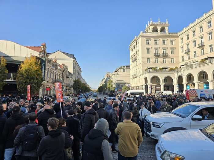 У Тбілісі проходять протестні акції