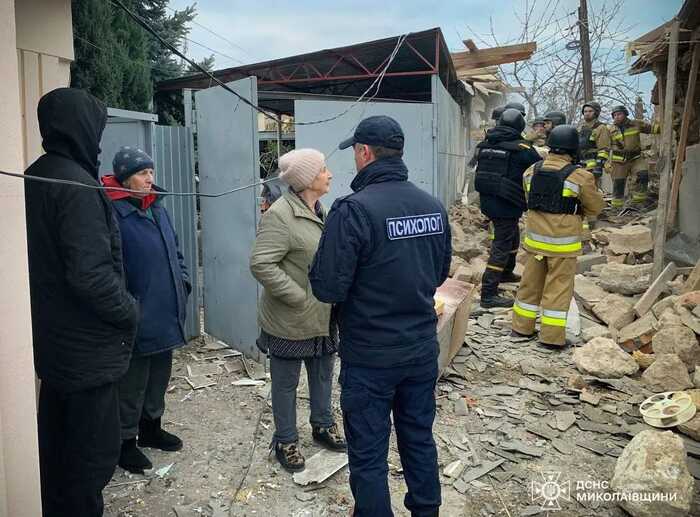 У Миколаєві внаслідок російської атаки загинули дві жінки, поранено шістьох осіб, зокрема двох дітей