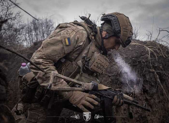 Оборона біля Великої Новосілки "посипалась", - військовий