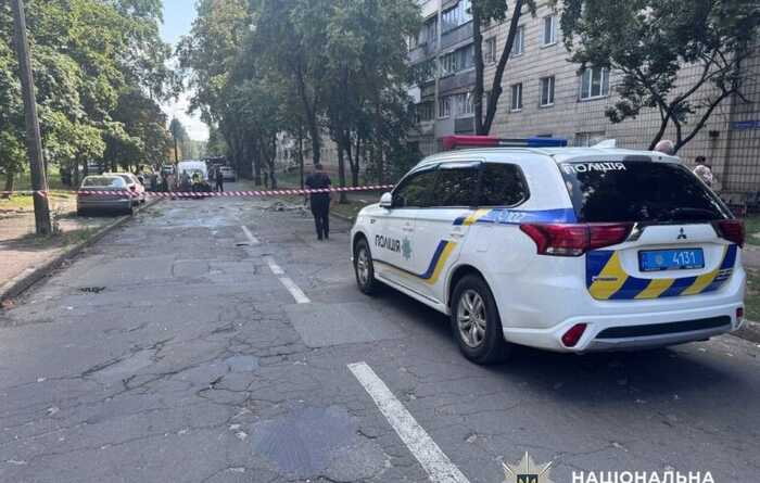 У Києві чоловік підірвав квартиру під час затримання: постраждав поліцейський