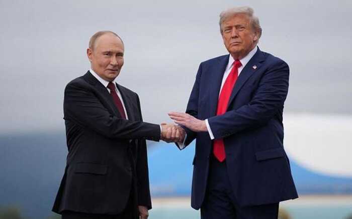 Трамп і Путін провели пресконференцію після зустрічі