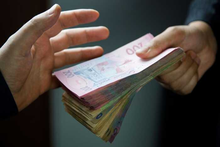 Прокуратура оголосила 19 підозр за корупційні схеми на суму 37 мільйонів гривень на Вінниччині